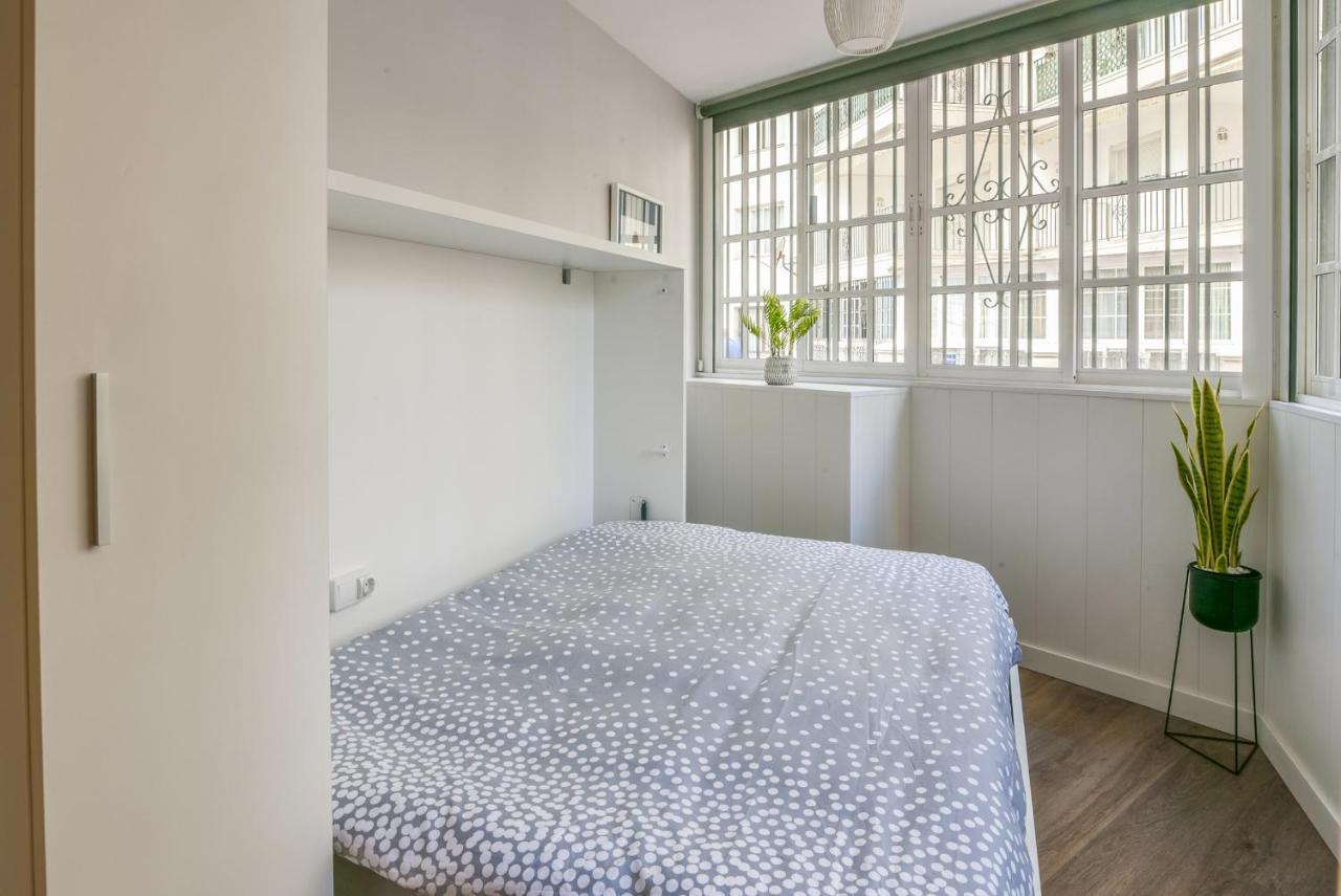 Apt. P/4 1 Min From The Beach W/pool In Lejlighed *