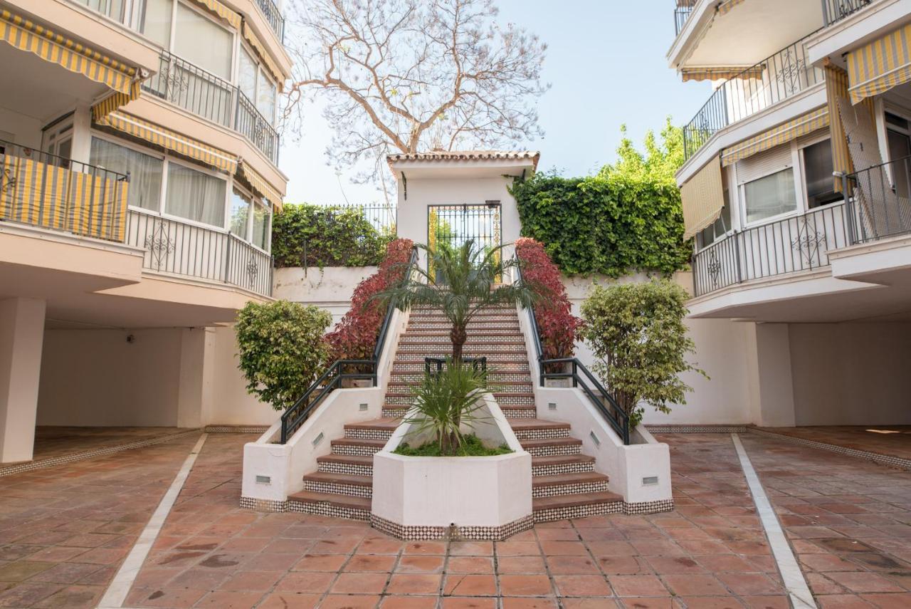 Apt. P/4 1 Min From The Beach W/pool In Lejlighed *